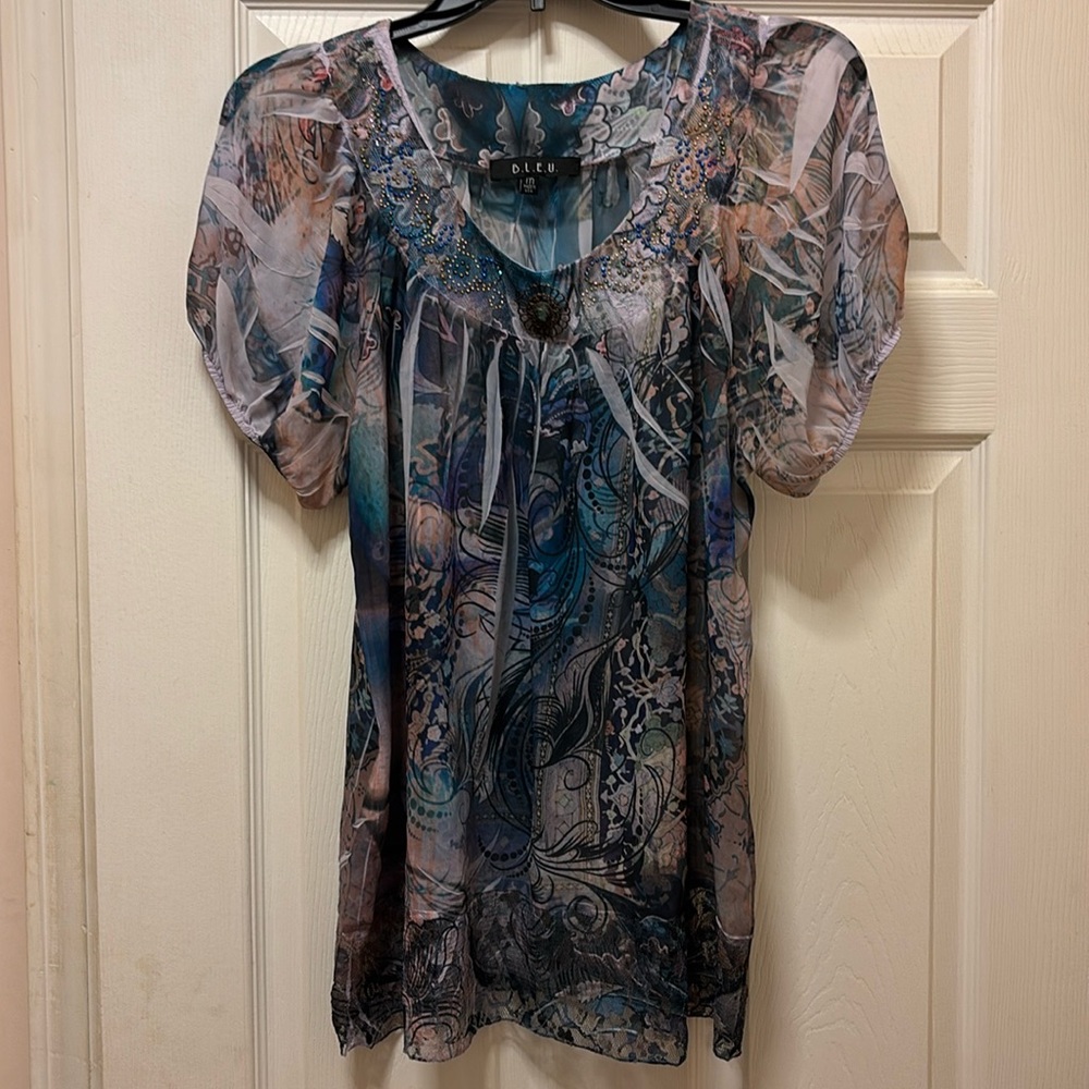 B.L.E.U M Women’s Short Sleeve Blouse